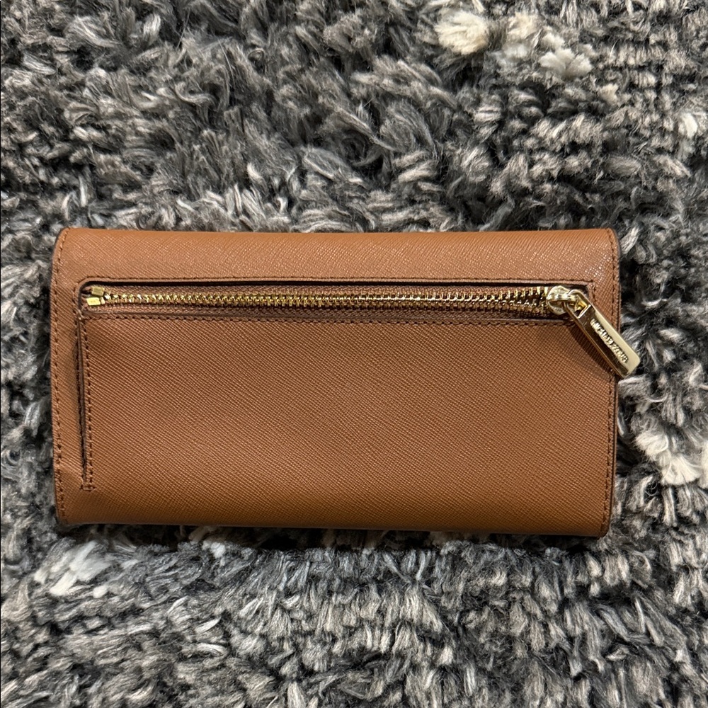 Michael Kors Brown Leather Fold Wallet with Gold Logo - Picture 3 of 3